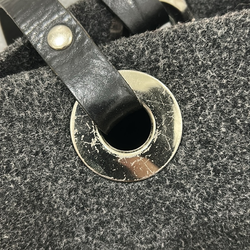 Banana Republic Y2K Wool Large Tote Bag with Leather Straps - Picture 11 of 14